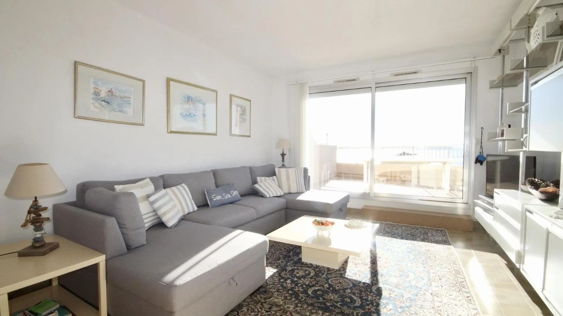 The Penthouse Apartment Saint-Raphael  France